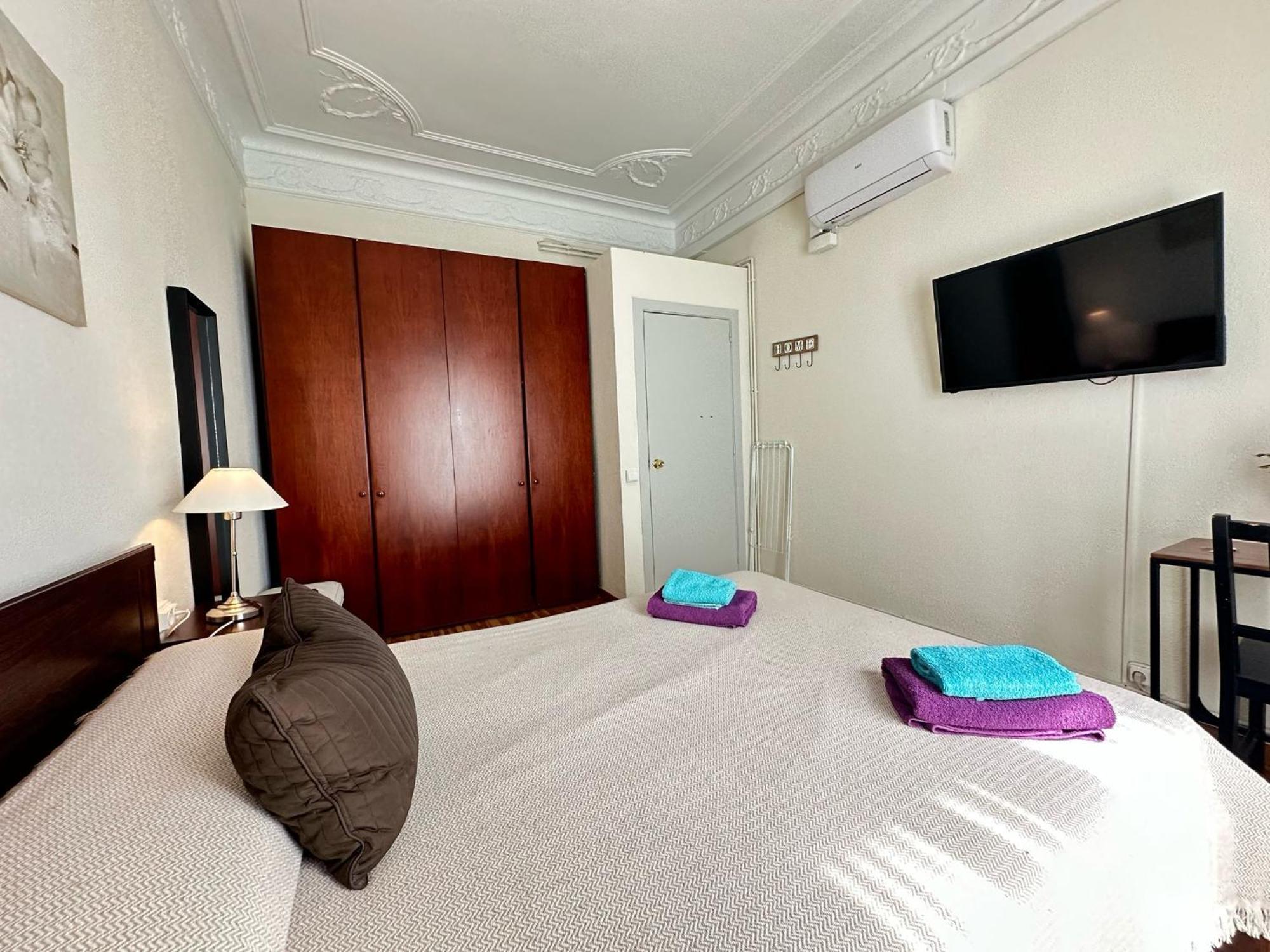 Rooms Aribau Barcelona Bagian luar foto